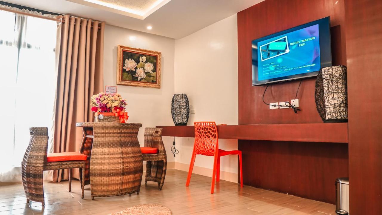 Aya Hotel & Residences Clarin  Екстериор снимка